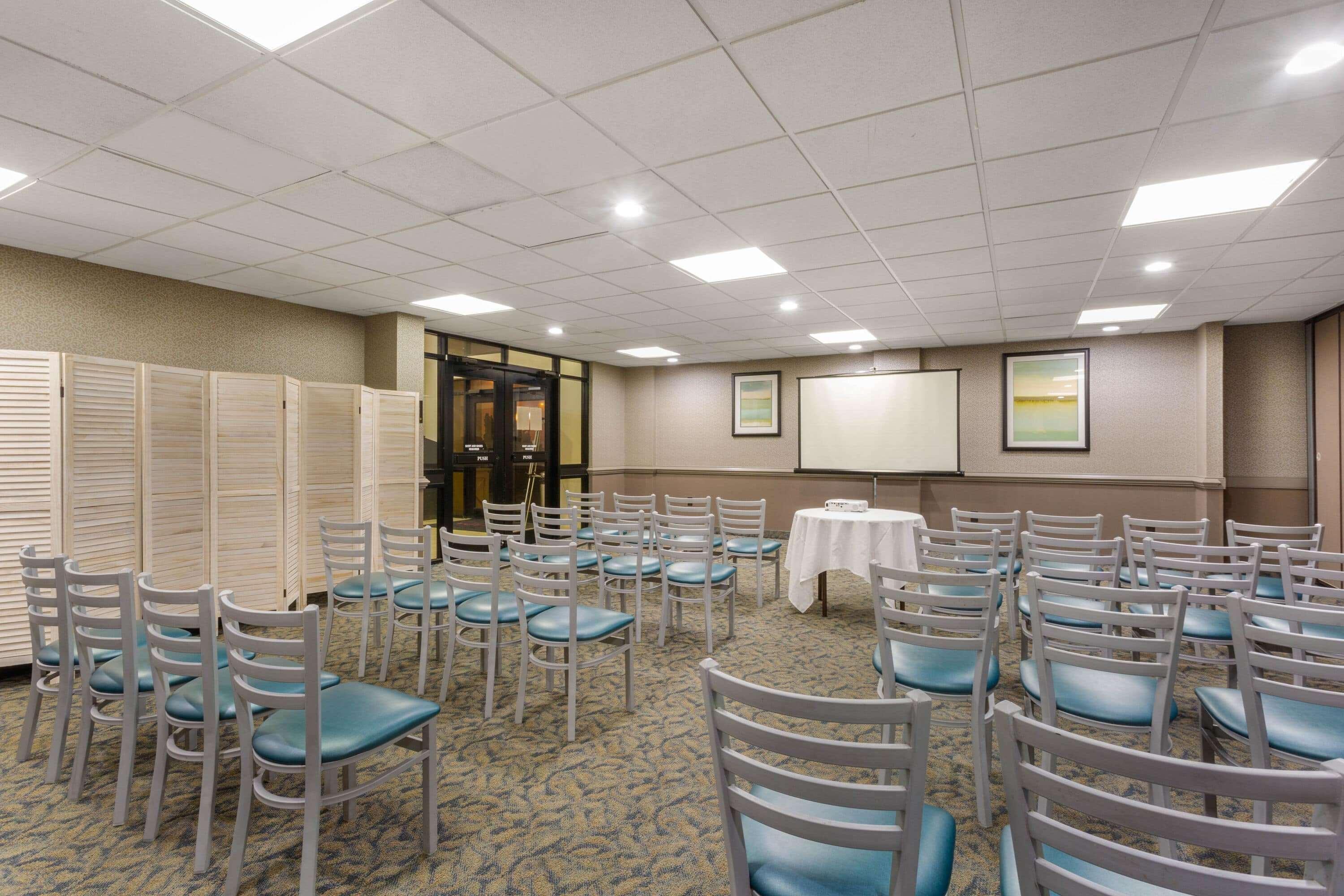 Ramada Plaza By Wyndham Virginia Beach Oceanfront Экстерьер фото